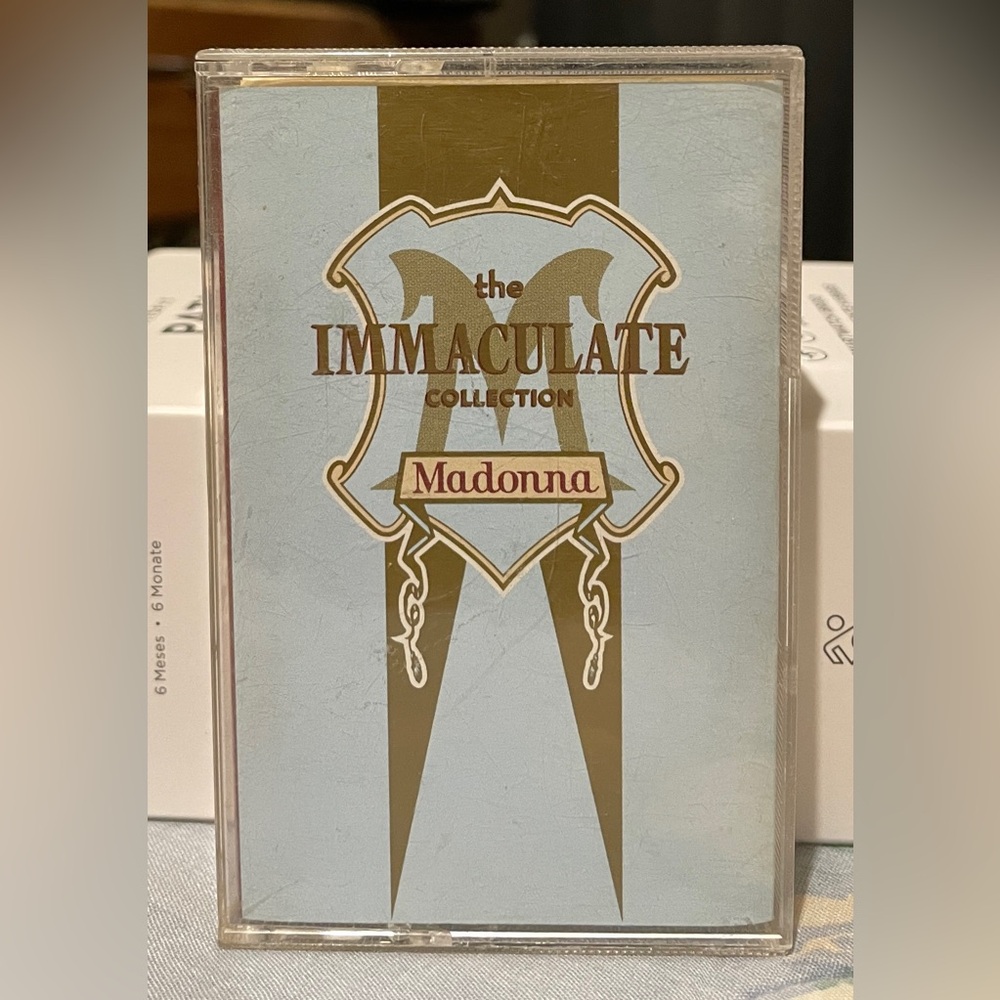 THE IMMACULATE COLLECTION by MADONNA (CASSETTE, 1990)